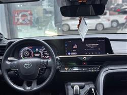 تۆیۆتا کراون